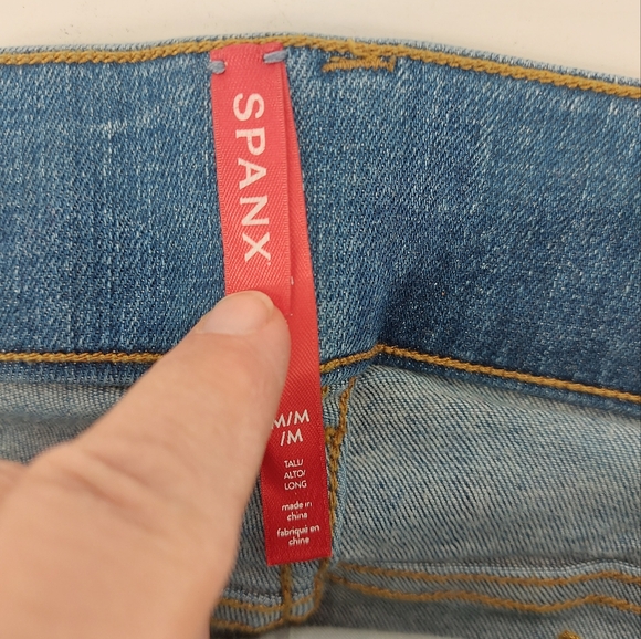 Spanx Straight Leg Pull On Jean Medium Tall 20356T - Picture 4 of 6